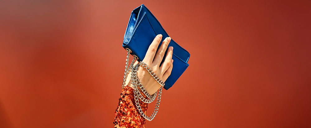 Chain Bags Are Trending Again – Here’s How to Style Them