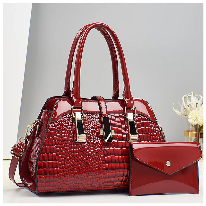 The Elizabeth Handbag