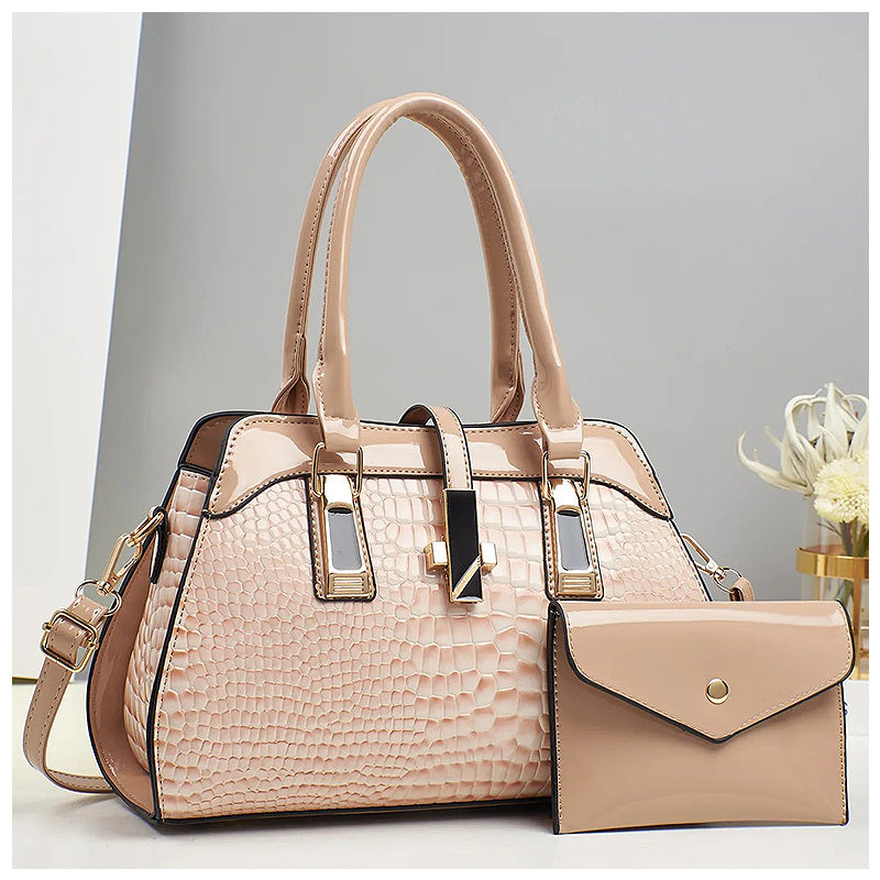 The Elizabeth Handbag