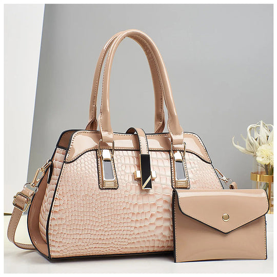The Elizabeth Handbag