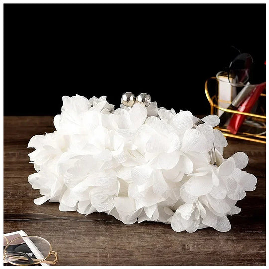 The Amalia Clutch