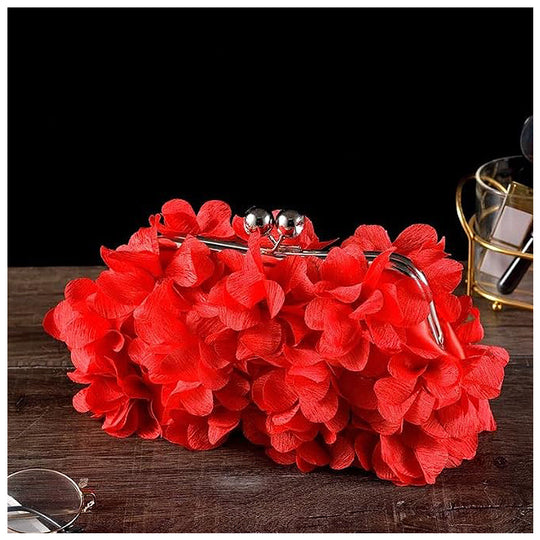 The Amalia Clutch