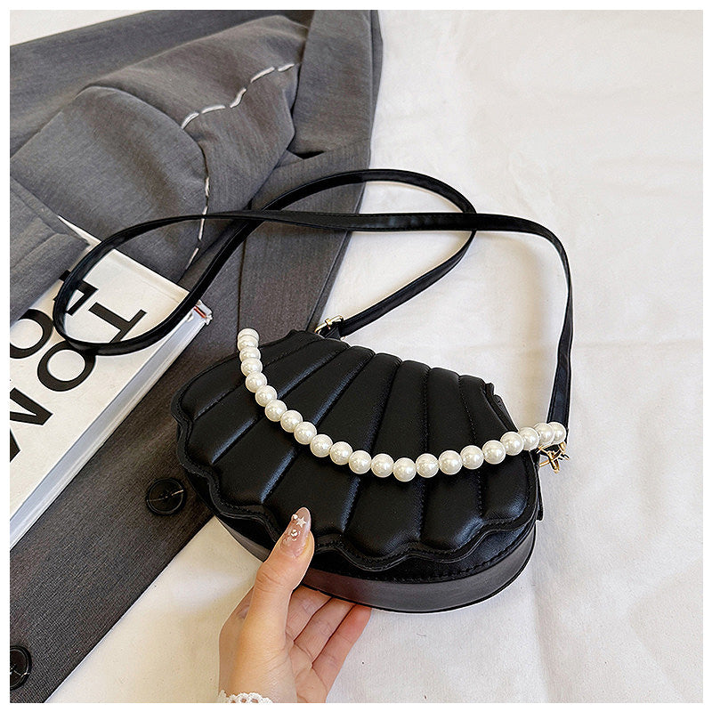 The Ariël Crossbody Bag