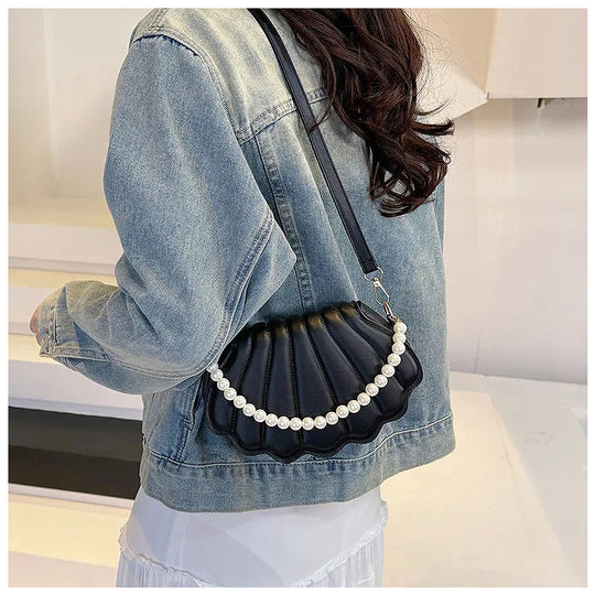 The Ariël Crossbody Bag