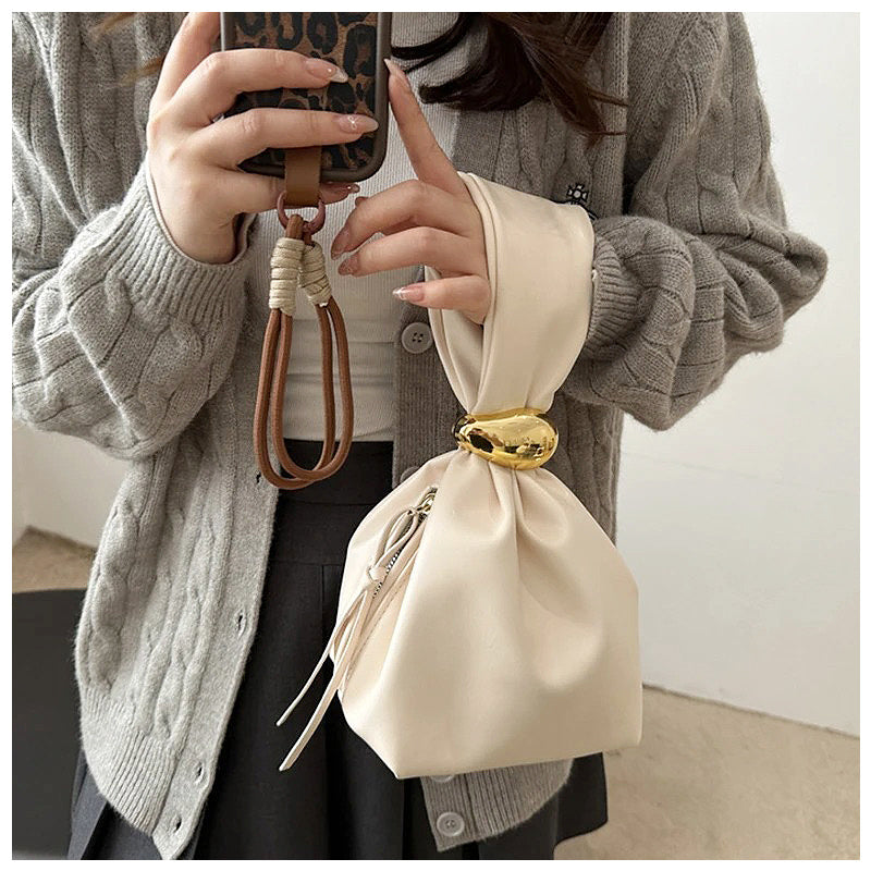 The Stelle Handbag