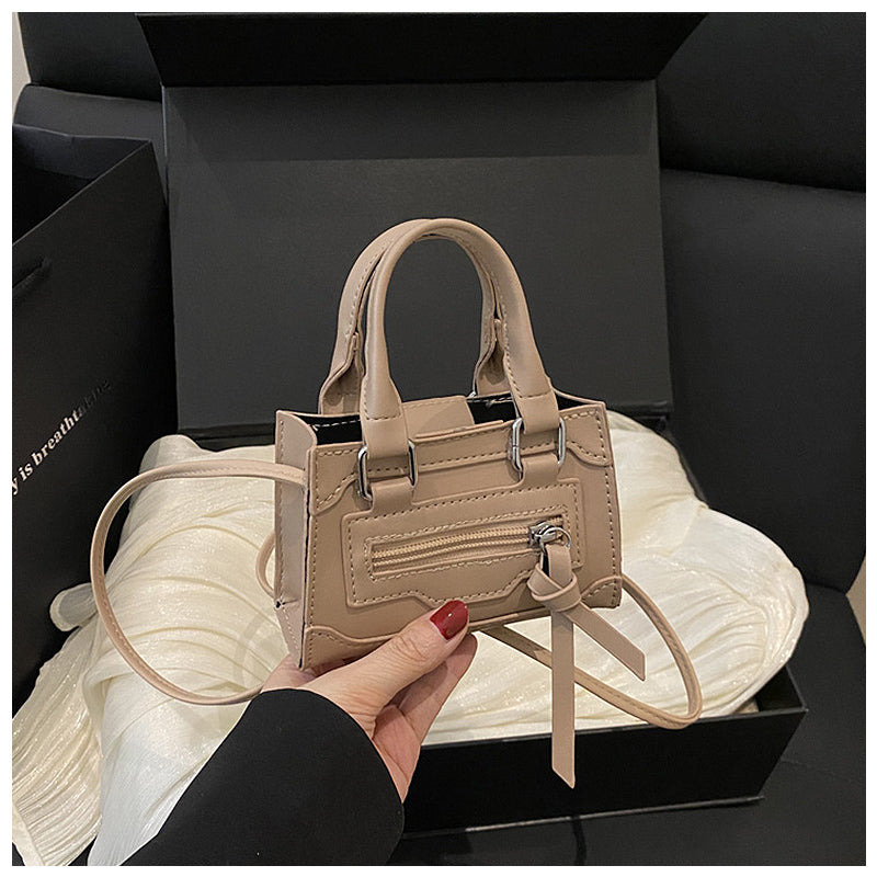 The Lilly Handbag
