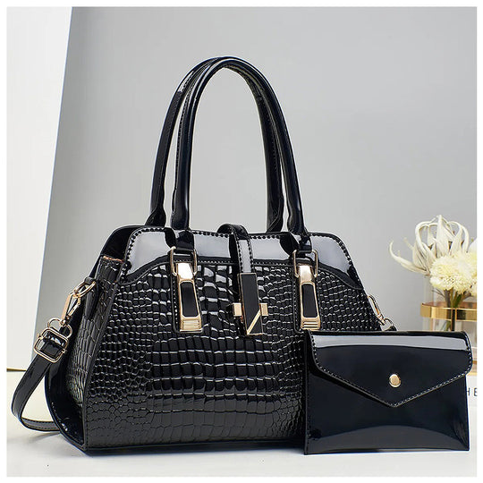 The Elizabeth Handbag