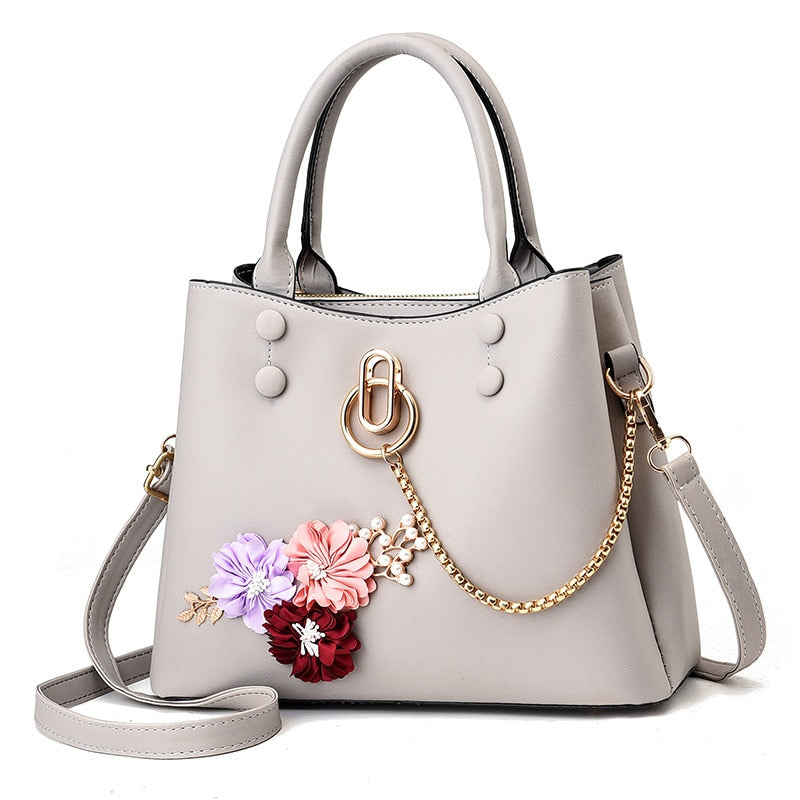 The Liliana Handbag